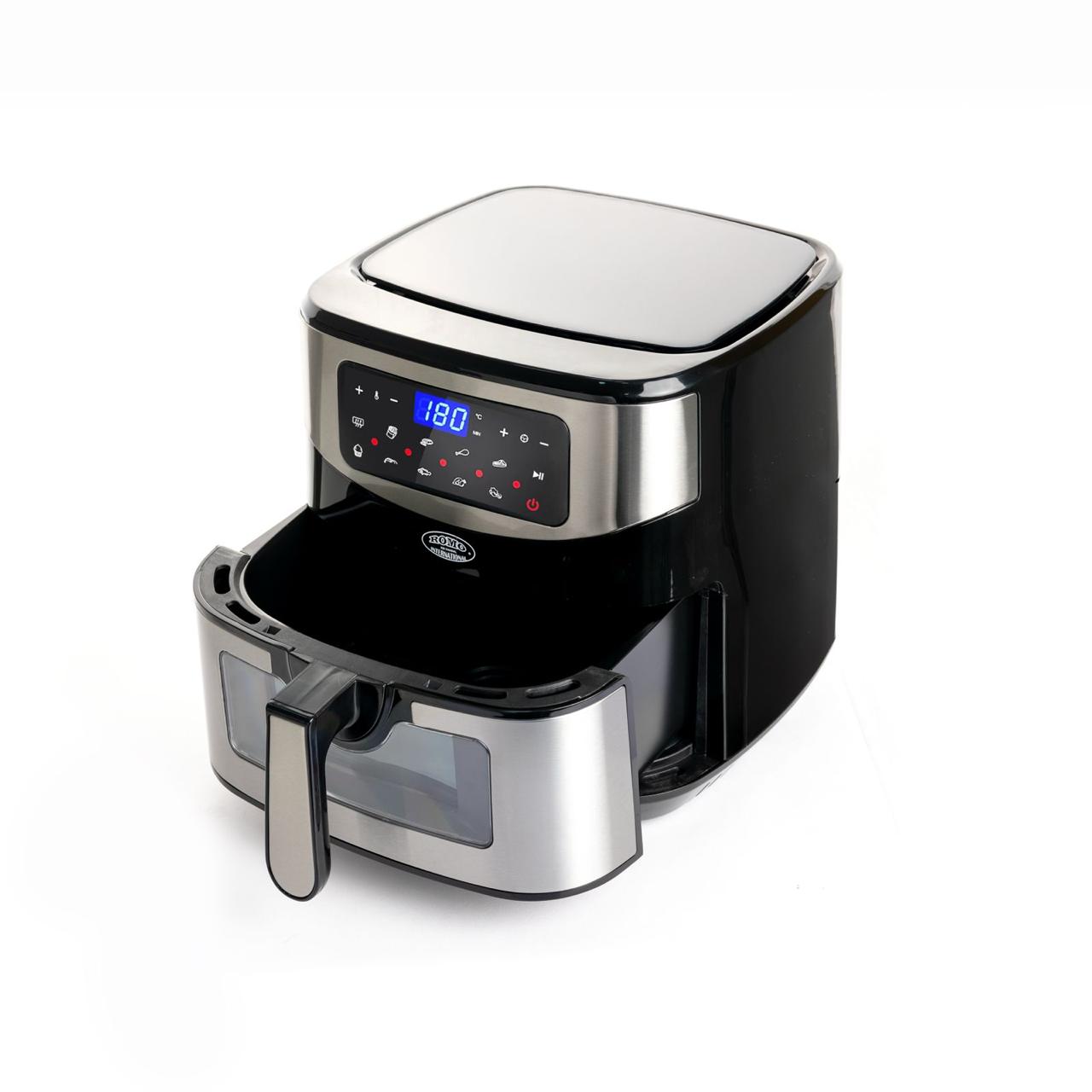 Air fryer with a 7.5-liter capacity and a glass door